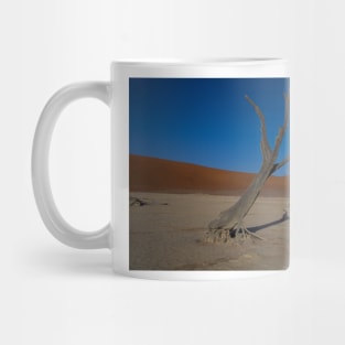 Fossilised tree in the Namibian Desert Mug